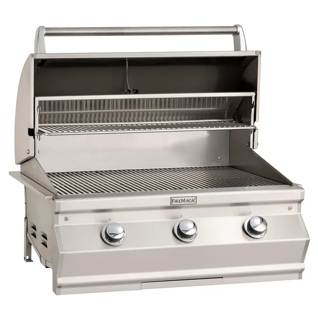 Choice C540i Built-In Gas Grill with analog thermometer