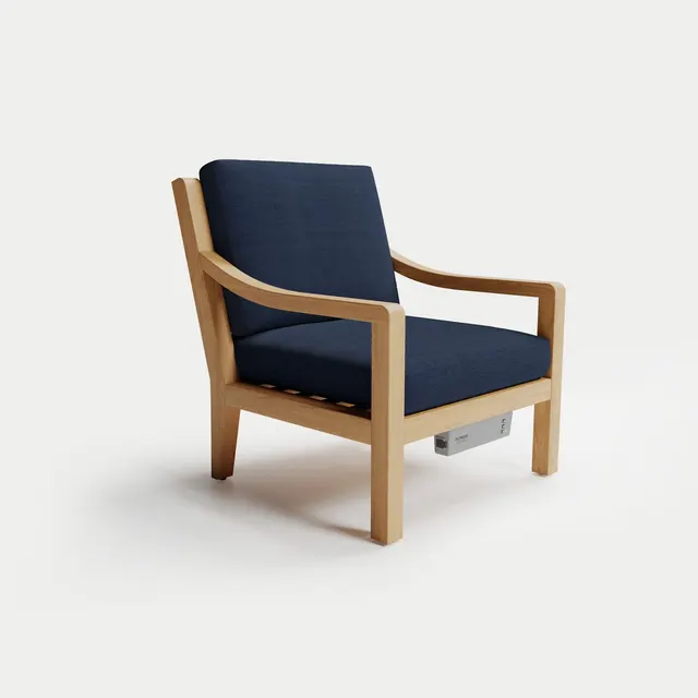 Solerno Heated Teak Lounge Chair
