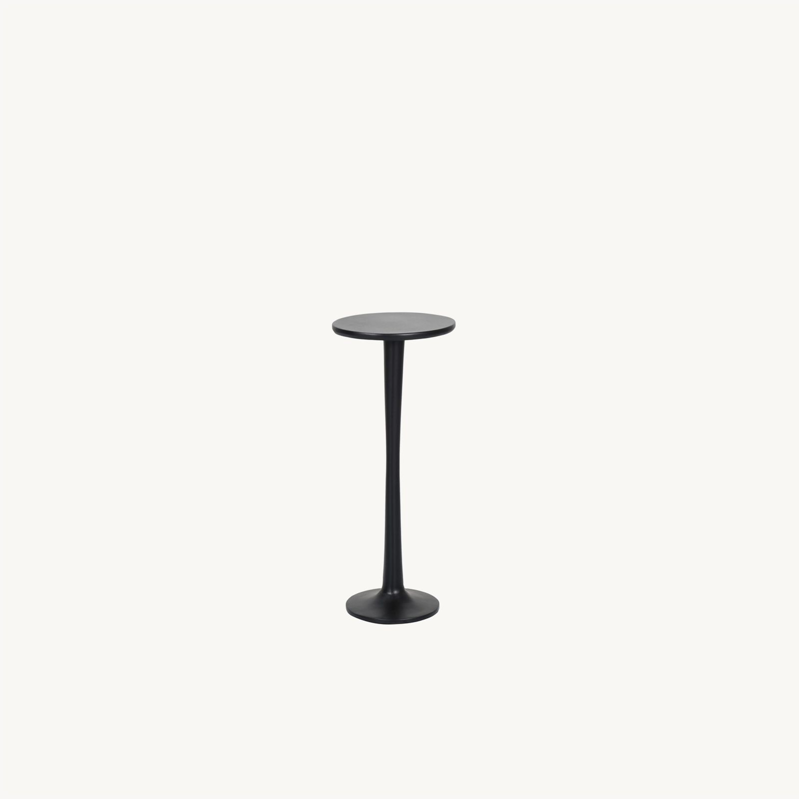 Tulip 10" Oval Chat Table