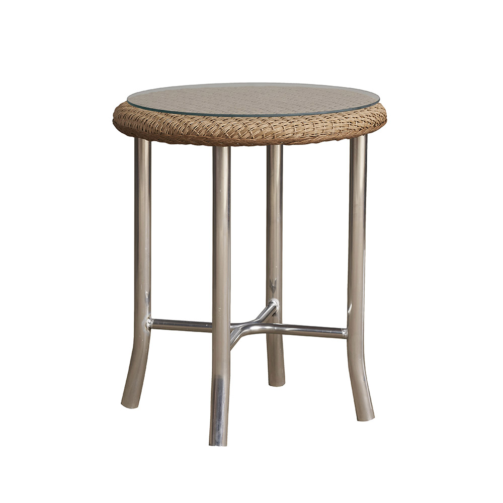 Weekend Retreat 20” Round End Table with lay on glass