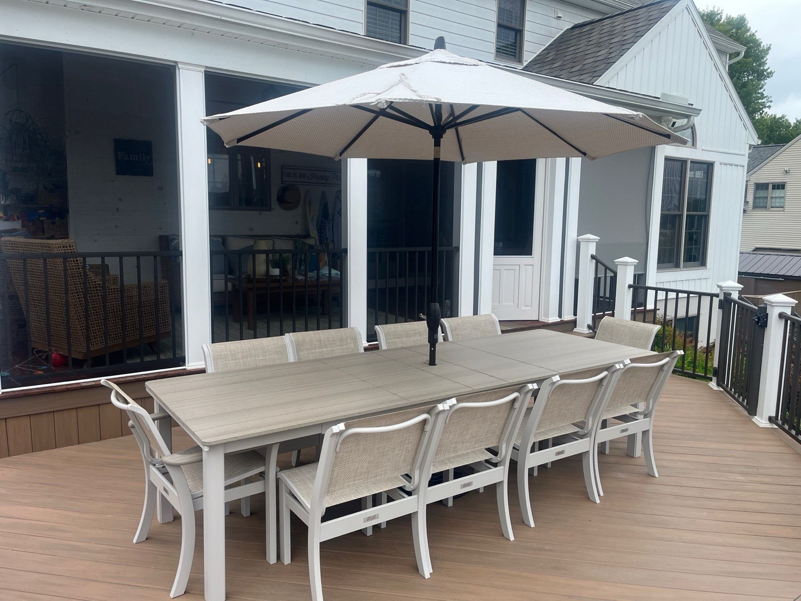 Telescope Dining & Seating Set